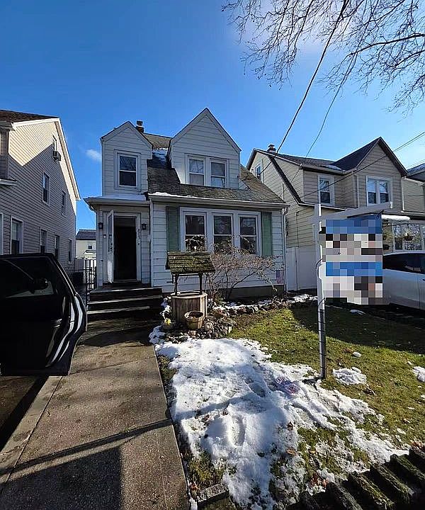 1st image of 89-25 238th St