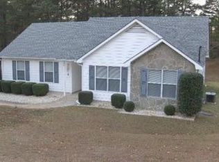 38 Brenda Ct, Newnan, GA 30265