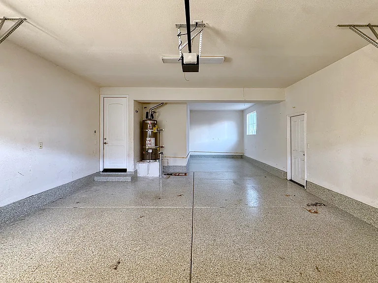 12185 Bisque Dr — Photo 28