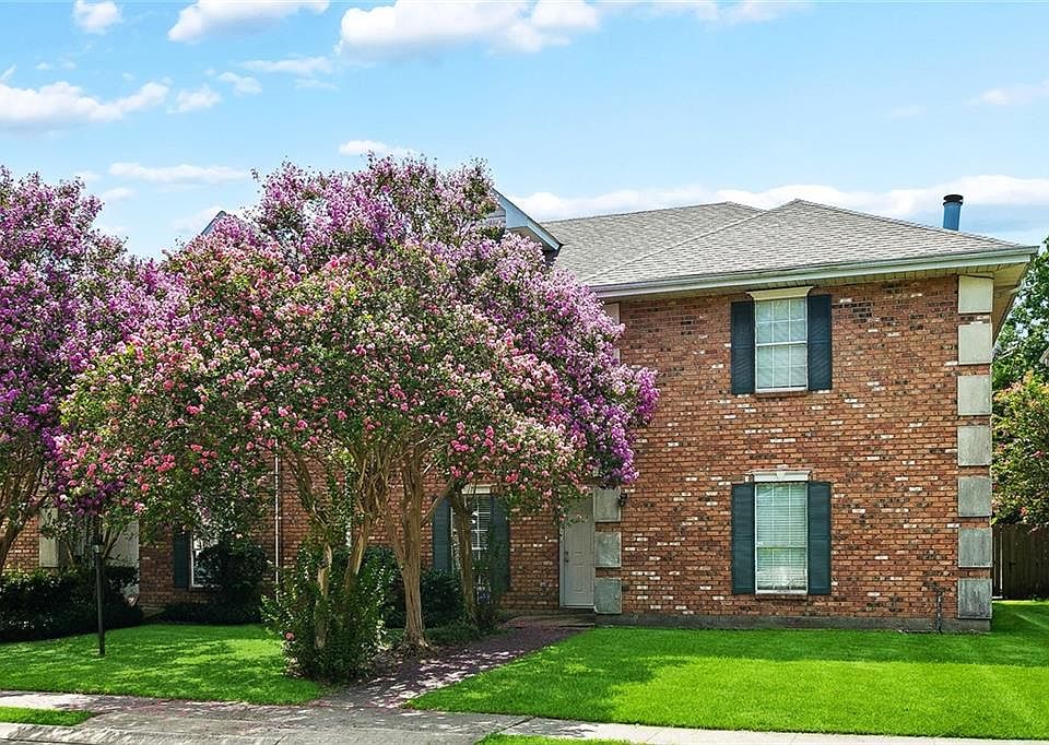 1st image of 4104 Chateau Blvd APT I