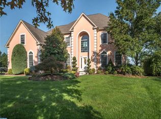 135 Somerset Dr, Blue Bell, PA 19422