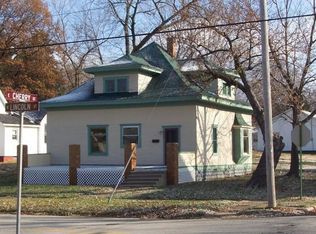 302 N Lincoln St, Robinson, IL 62454