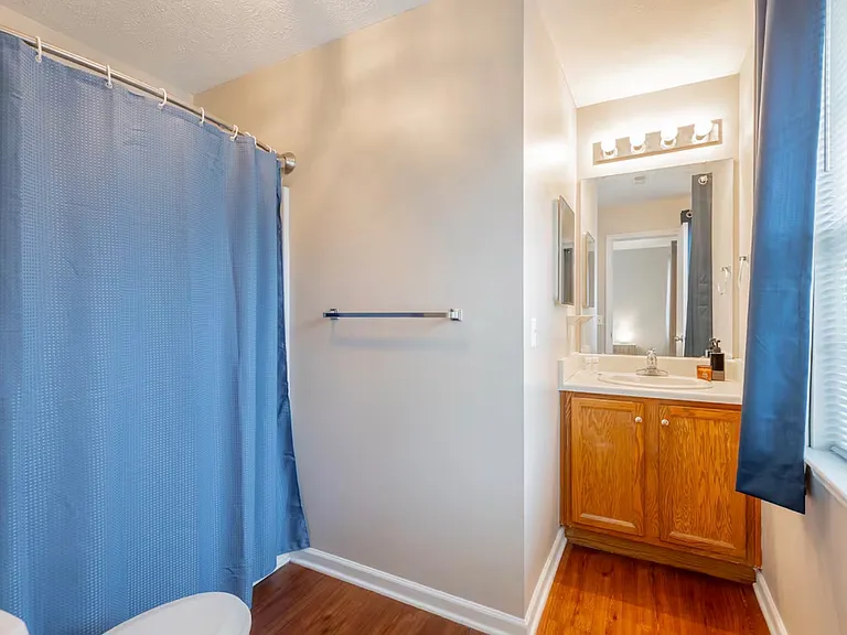 5454 Blue Oak Dr — Photo 12