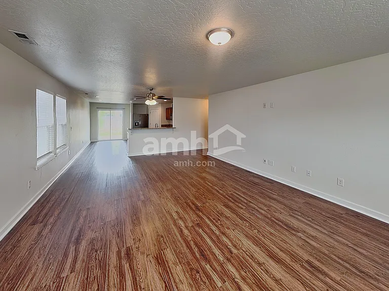 40 N Amanda Dr — Photo 5