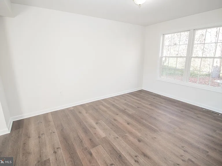 21421 Mary Margaret Ct — Photo 15
