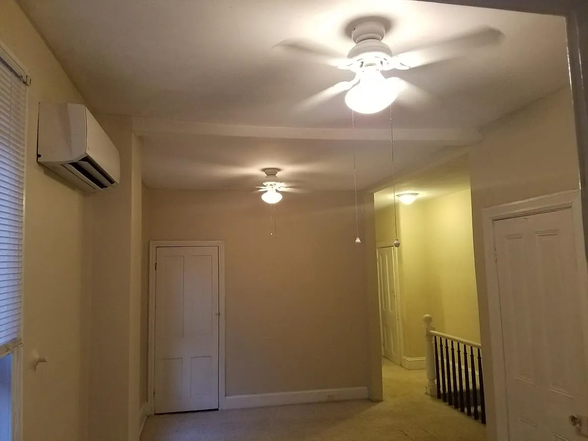 3630 Midvale Avenue — Photo 3