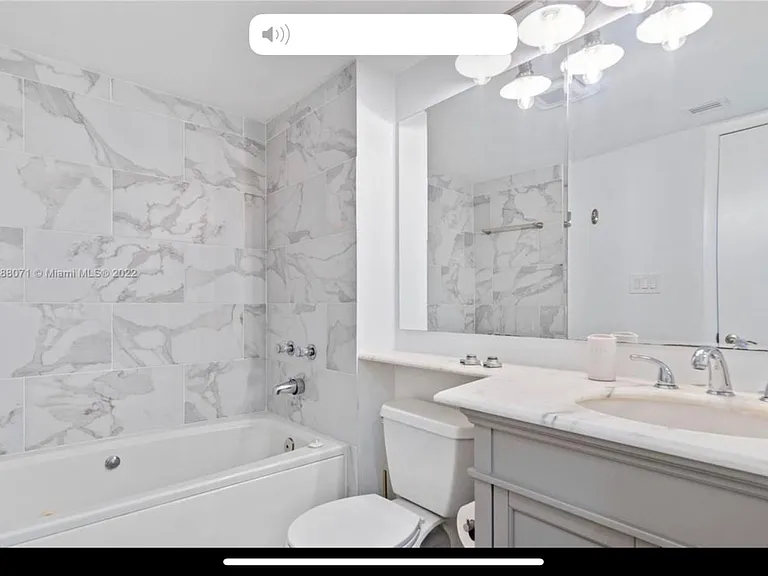 400 S Pointe Dr #1102 — Photo 20
