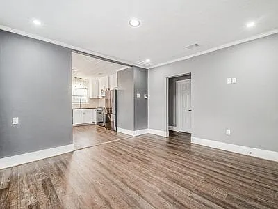 320 Louisiana Ave — Photo 12