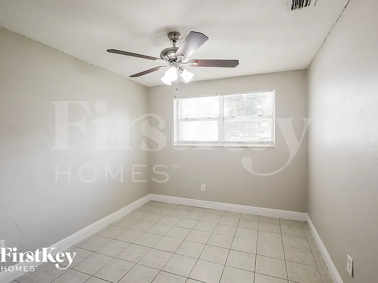 2261 NW 172nd Ter — Photo 12