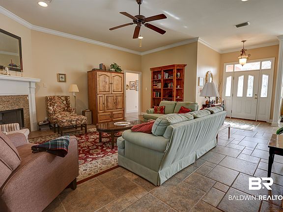 4th image of 19296 Quail Creek Dr