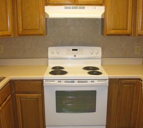 5th image of 400 E Scott Ave APT 1