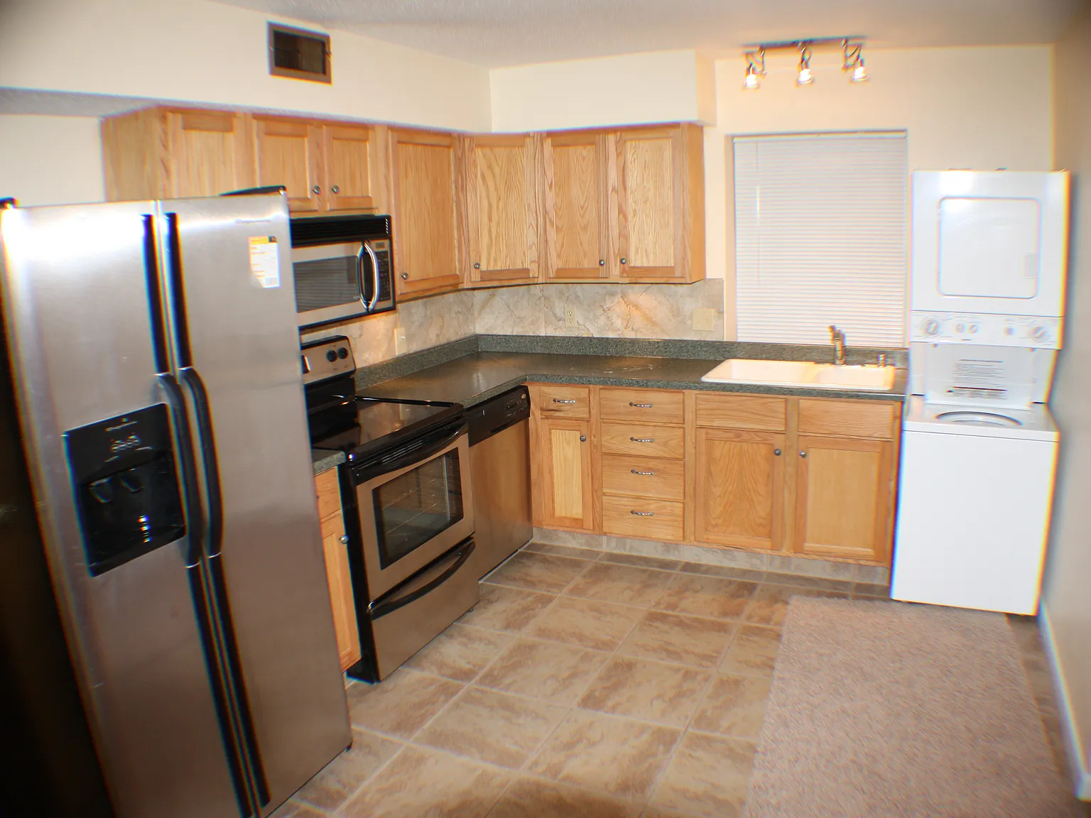 1 bed, 725 sqft, $825 — Photo 4