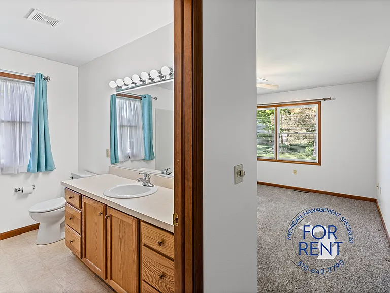 3263 Silverwood Dr #1 — Photo 19