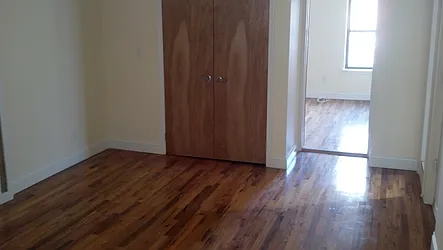 Rented by Green Line Realty