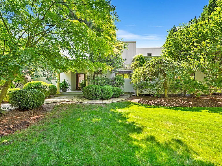Merriwood Dr — Photo 34