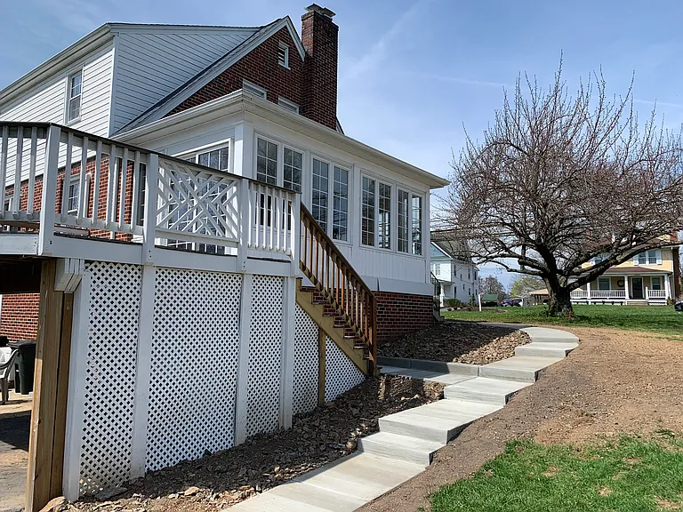 1001 S Main St #A — Photo 4
