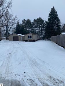 6266 W Fairlane Dr, Lake City, MI, 49651