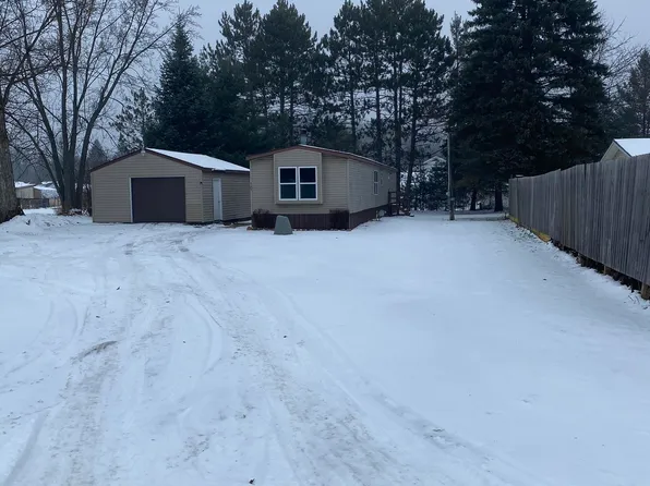 6266 W Fairlane Dr, Lake City, MI 49651