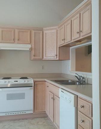 5th image of 7312 Scarlet Oak Ct