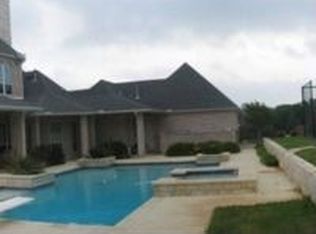 3700 Dustin Trl, Dalworthington Gardens, TX 76016