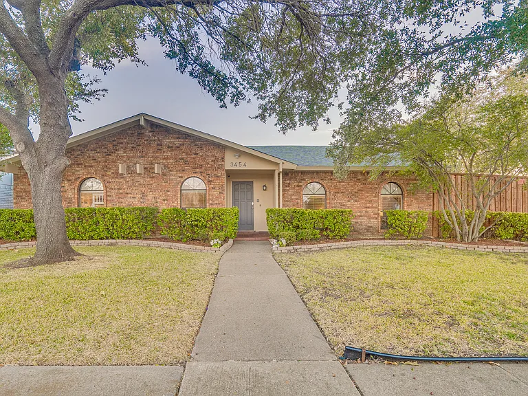 3454 Livingston Ln — Photo 41