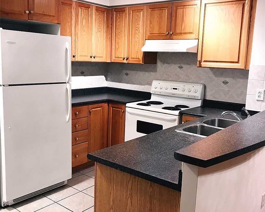 2nd image of 7 Lorraine Dr #807