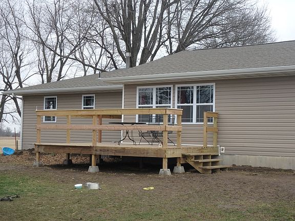 4th image of 25986 Benton Way