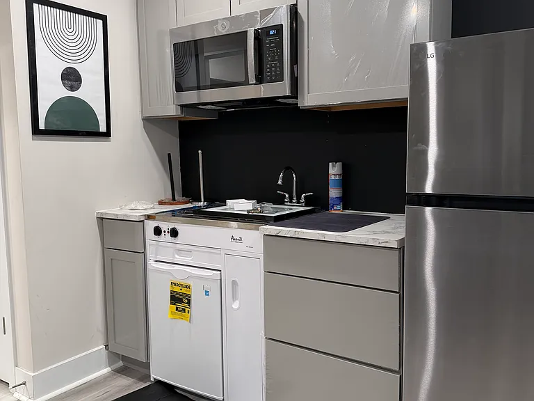 2308 Woodlands Rd #1 — Photo 1