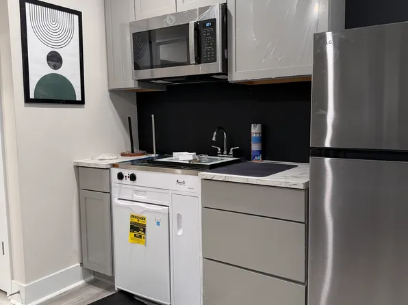 2308 Woodlands Rd #1, Windsor Mill, MD 21244