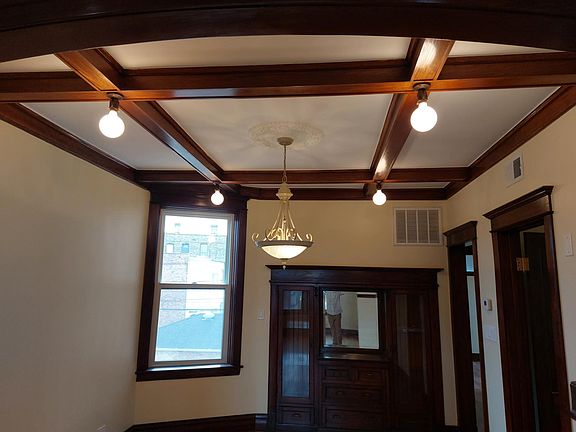 2nd image of 1344 N Kedzie Ave Unit 2F