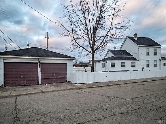 3rd image of 45 Brandt St