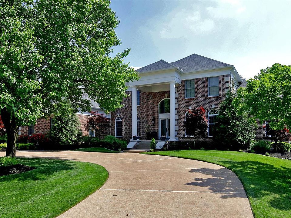 1st image of 12808 Bellerive Springs Dr