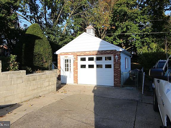 5th image of 2639 Rumson Dr