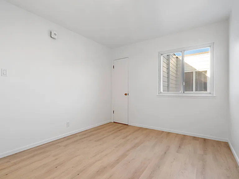 3334 San Bruno Ave #7 — Photo 6