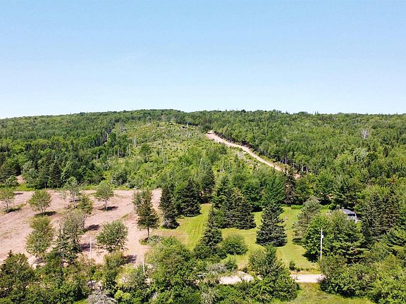 4th image of 25 Mull River Rd