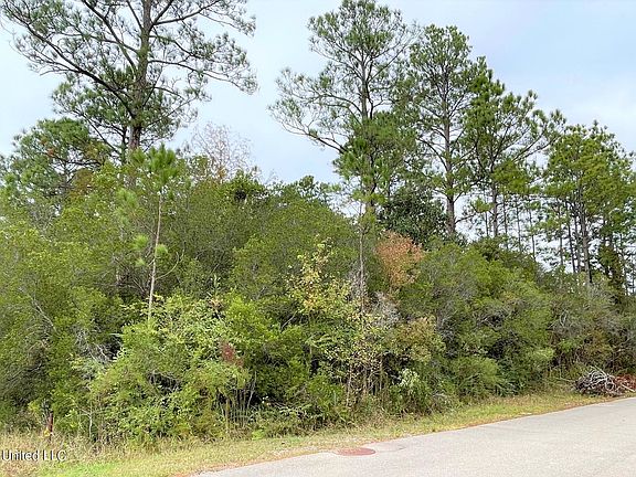 3rd image of Glen Cv Lot 35