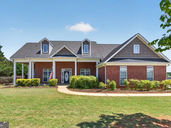 70 Austin Dr, Williamson, GA 30292