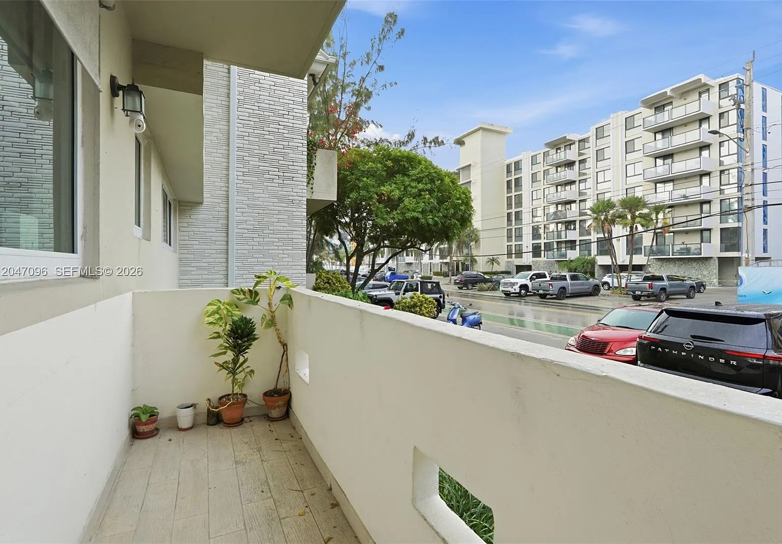 Covenant Manor Condo — Photo 3