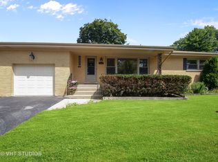 407 S Donald Ave, Arlington Heights, IL 60004