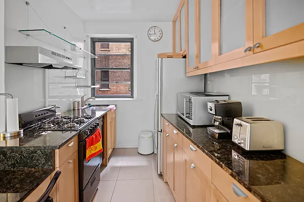 Rented by HomeDax Real Estate | media 3
