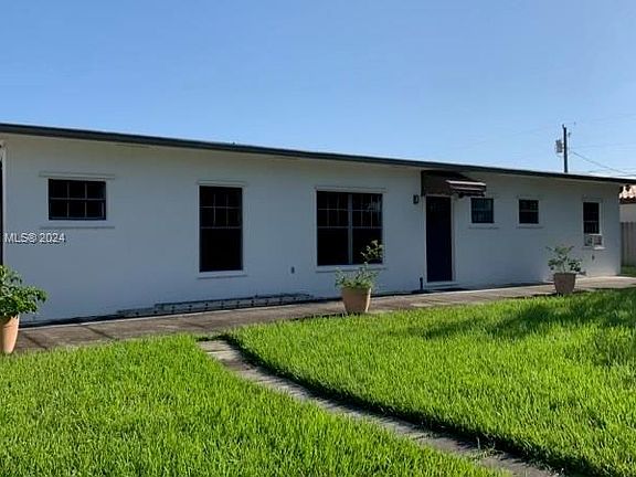 3rd image of 10812 SW 33rd St