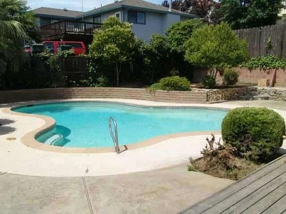 5th image of 12865 El Dorado Way