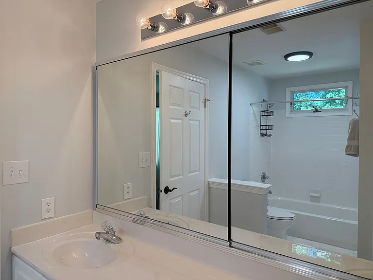8011 Lions Crest Way — Photo 25