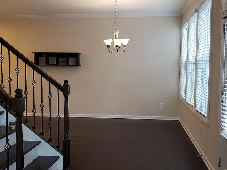 4136 Strendal Dr — Photo 8