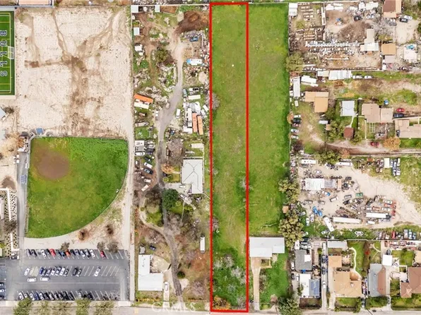 2440 Blake St, San Bernardino, CA 92407