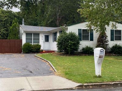 16 Forest Avenue, Brookhaven, NY, 11719