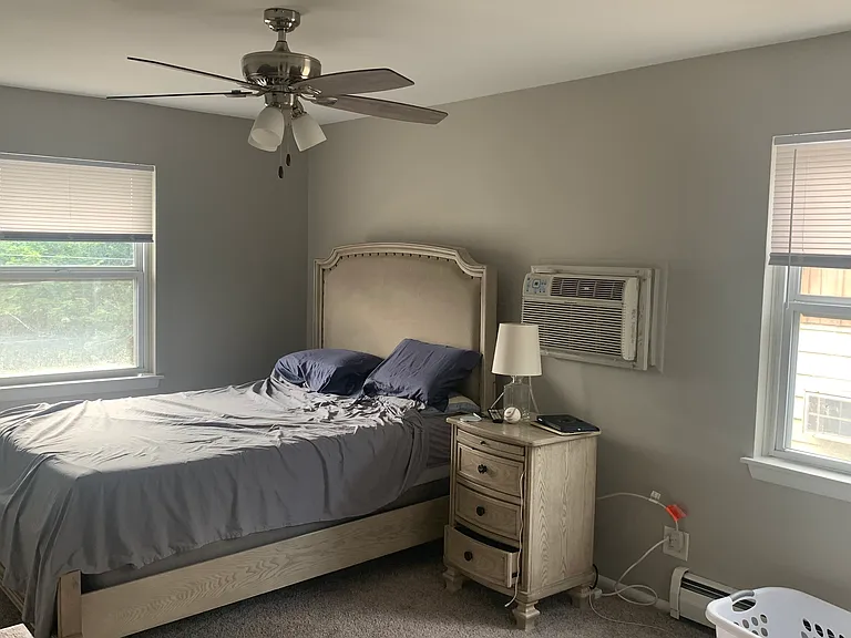 12111 W Bluemound Rd — Photo 7