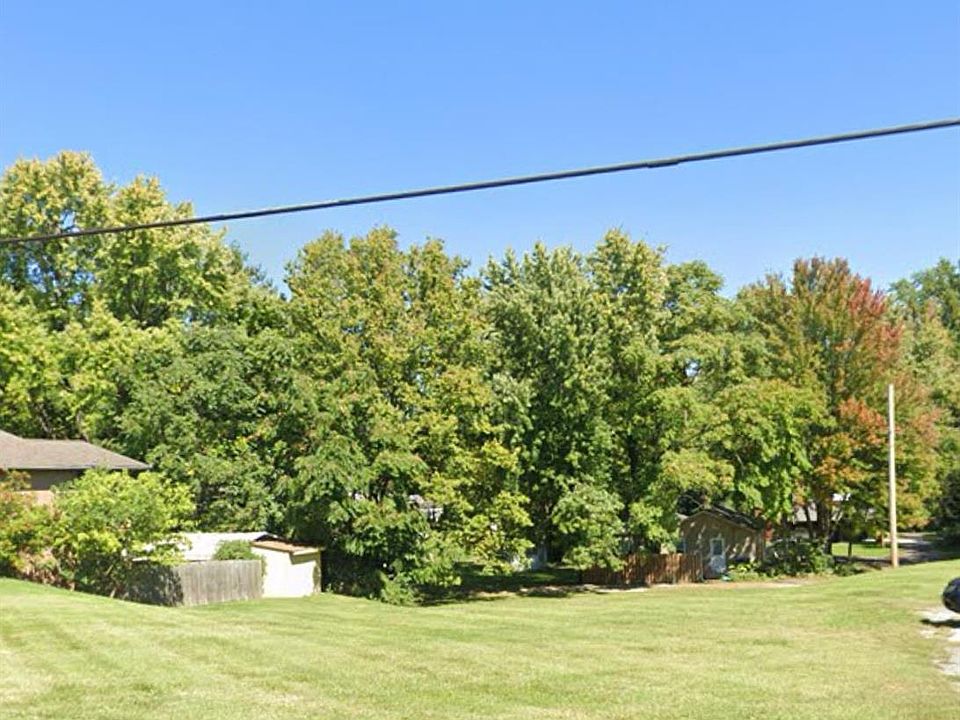 1st image of 310 Mascoutah Ave