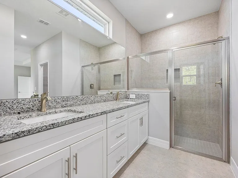 495 Harrison St SW — Photo 4