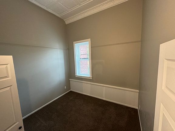 4th image of 1012 S 24th St #1B-1Ba-554Sqft